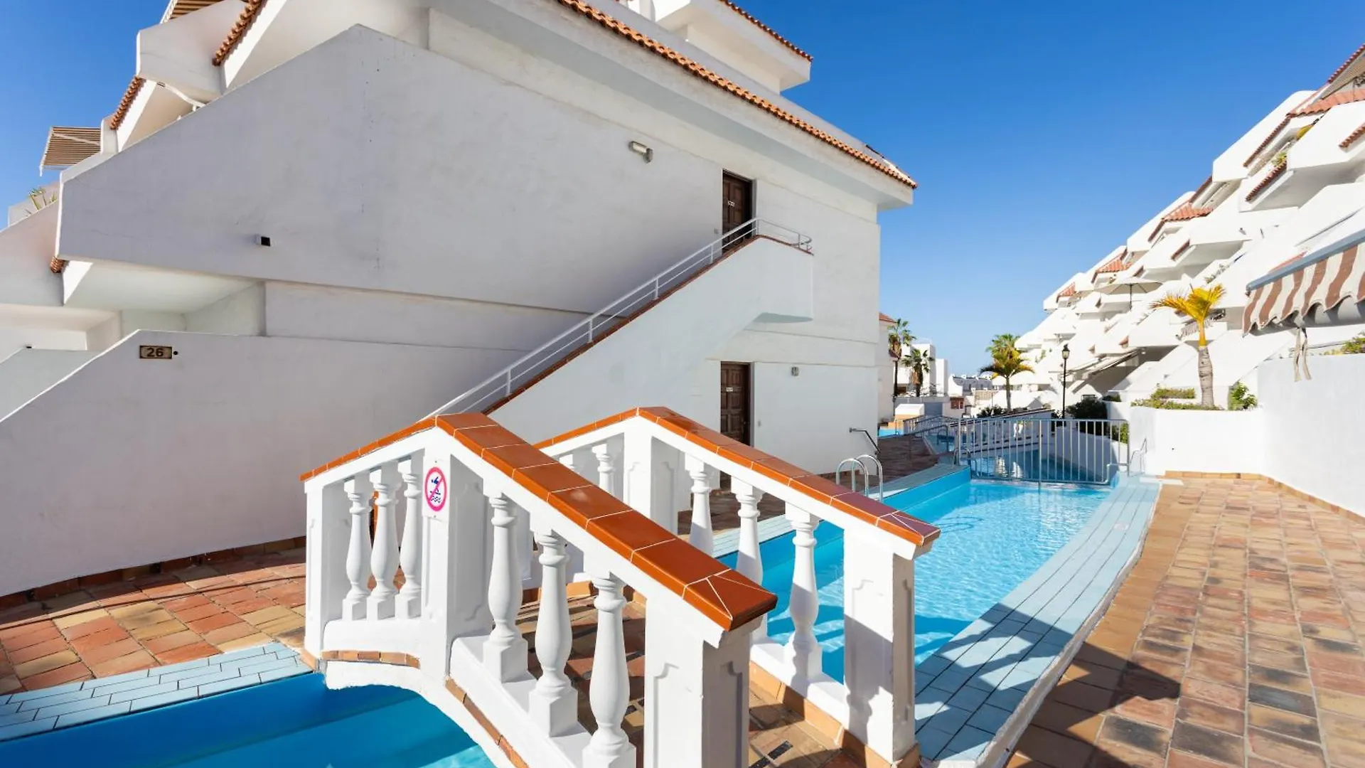 Home2Book Las Americas Escape, Pool & Terrace Арона Апартаменты